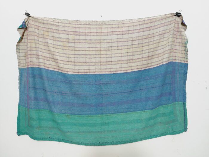 Vintage Kantha Quilts, Throw Blankets, Bedspreads & Wholesale Quilts