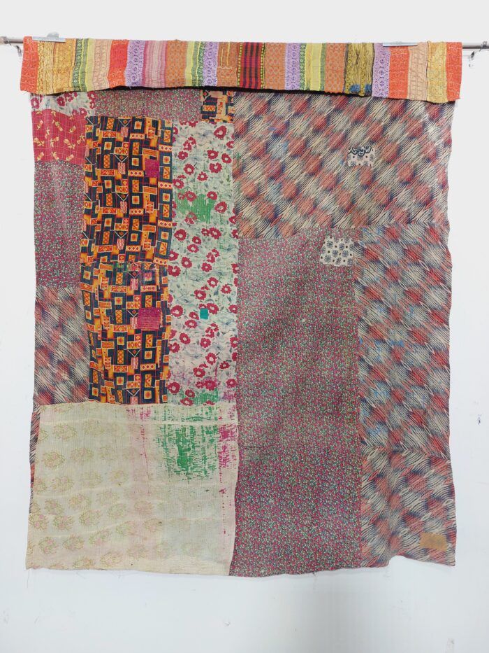 Vintage Kantha Quilts, Throw Blankets, Bedspreads & Wholesale Quilts