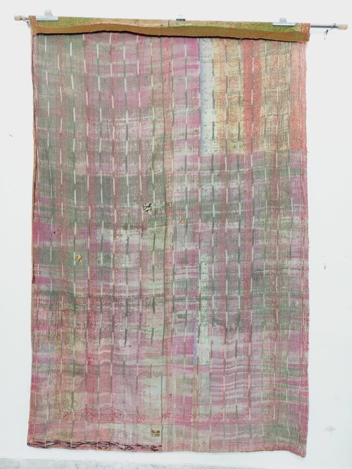 Vintage Kantha Quilts, Throw Blankets, Bedspreads & Wholesale Quilts