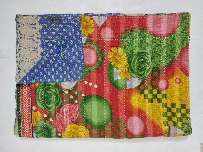 Vintage Kantha Quilts, Throw Blankets, Bedspreads & Wholesale Quilts
