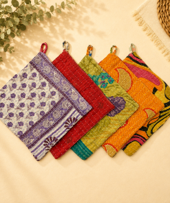 Set of 4 Vintage Kantha Pot Holders – Handmade Cotton Sari Hot Pads