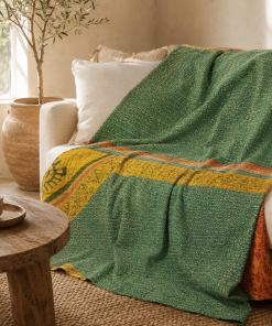 Ivory Booti Vintage Kantha Quilt – Hand-Stitched Reversible Sari Throw, Twin | EBY-TW-262
