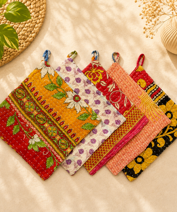 Alternative view of Set of 4 Vintage Kantha Pot Holders – Handmade Cotton Sari Hot Pads