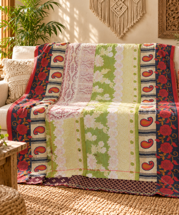 Cream Green Floral Vintage Kantha Quilt – Paisley Rose Hand Stitched Cotton Bedspread 60x90 Inch