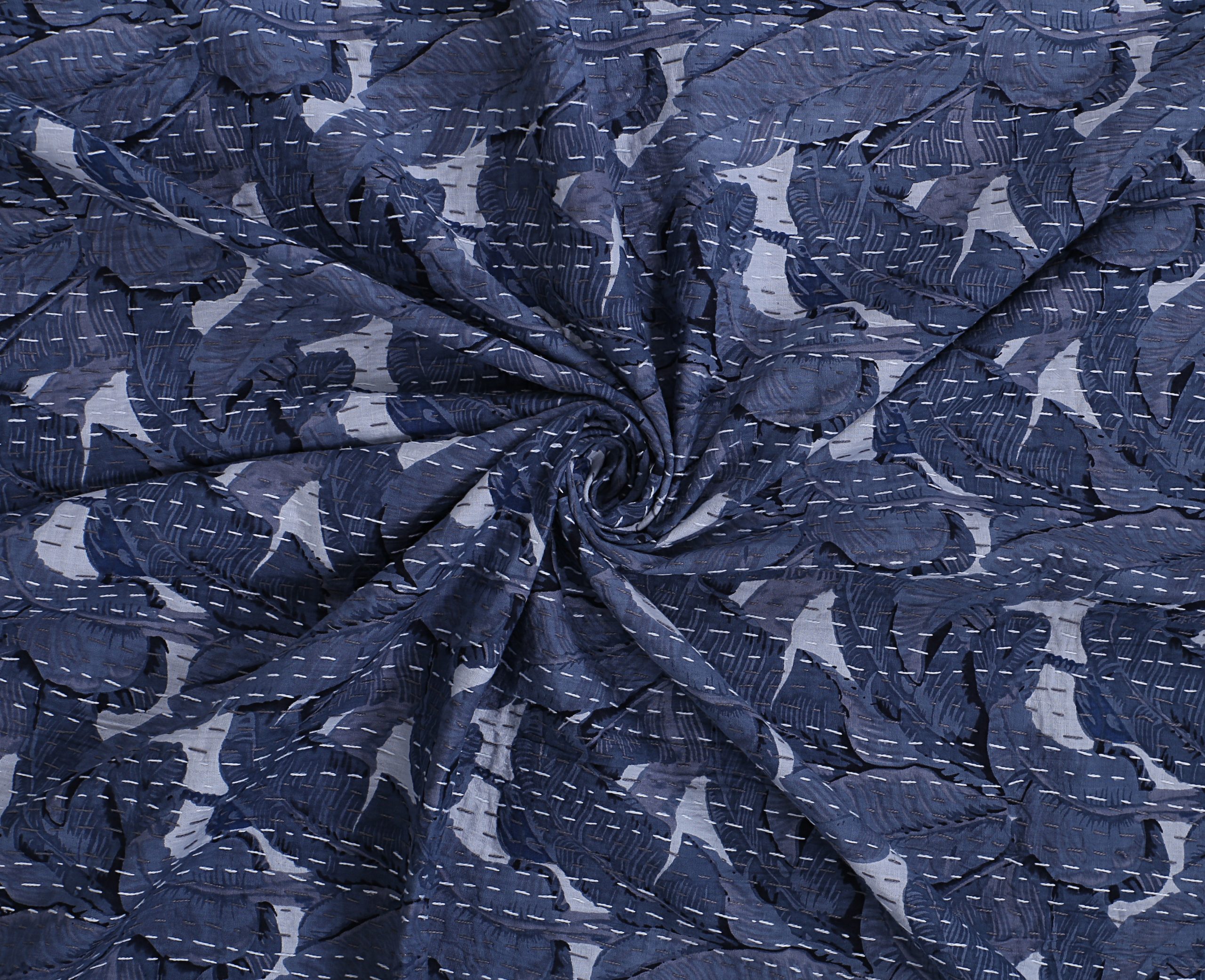 Indigo Blue Botanical Handmade Cotton Kantha Quilt – Double 90×108 inches - Image 4