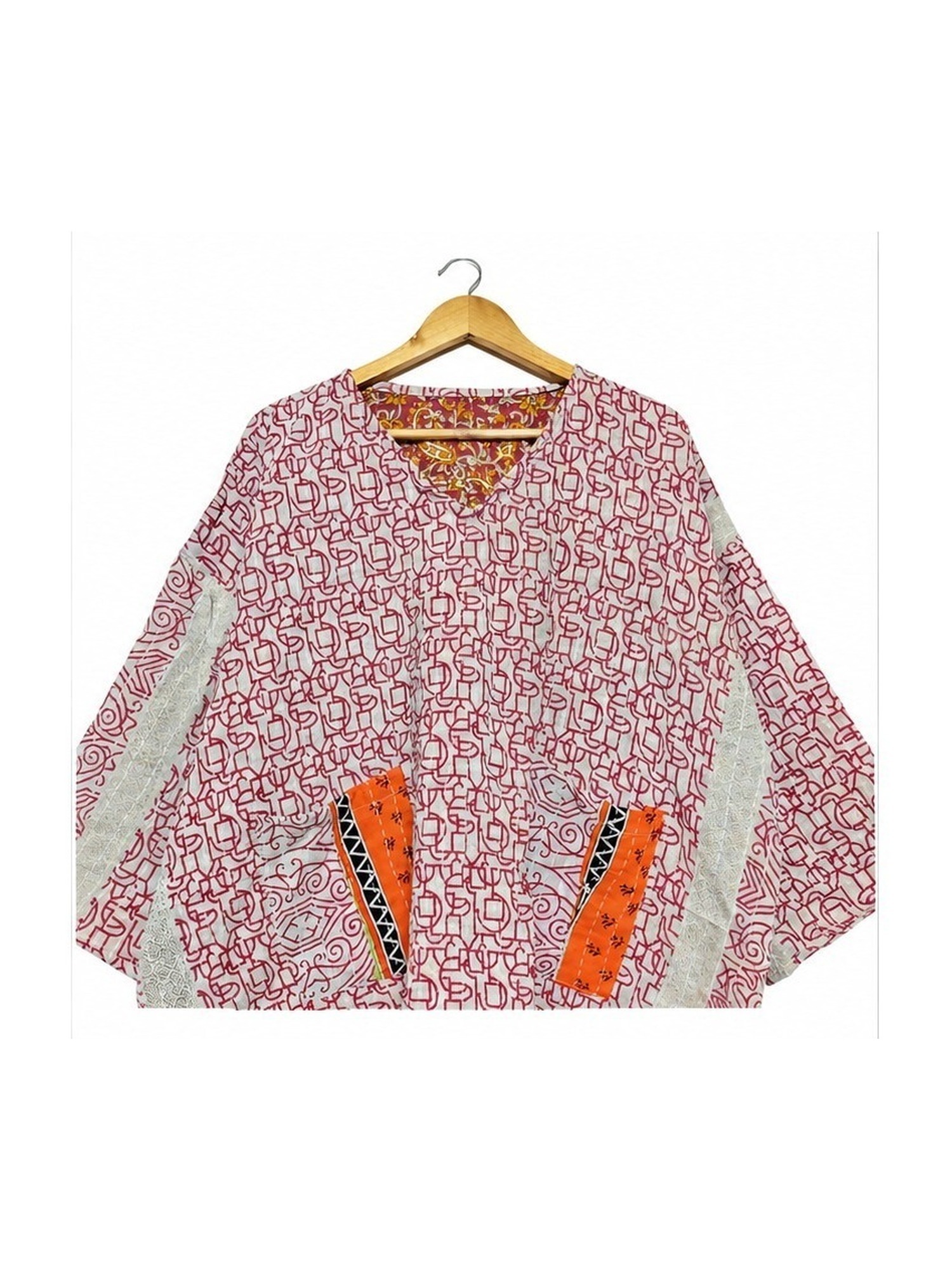 Pink and Ivory Ditsy Floral Reversible Kantha Top – Handmade Vintage Cotton Sari Boho Top, Free Size - Image 3