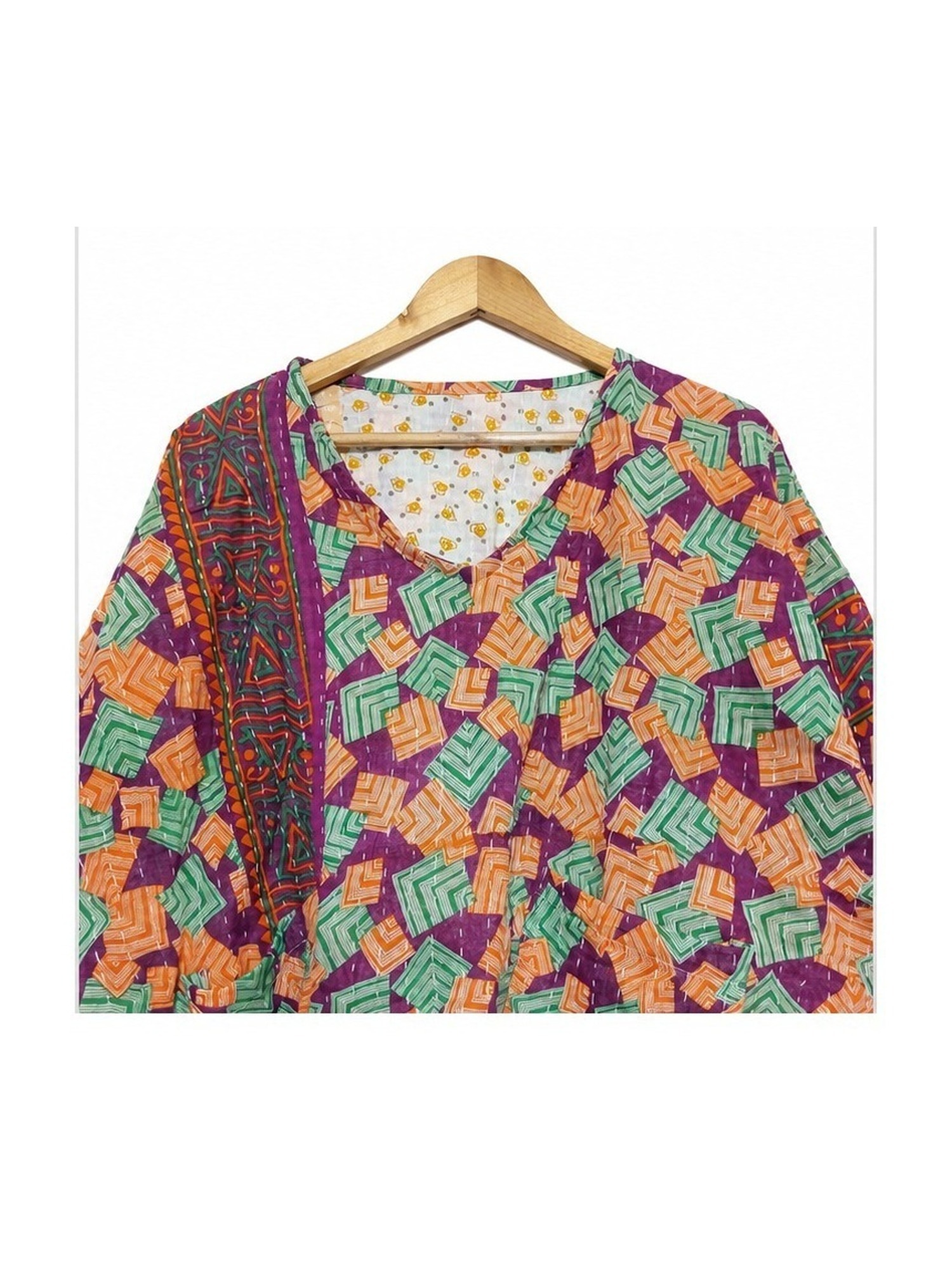 Plum and Peach Geometric Reversible Kantha Top – Handmade Vintage Cotton Sari Boho Top, Free Size - Image 3