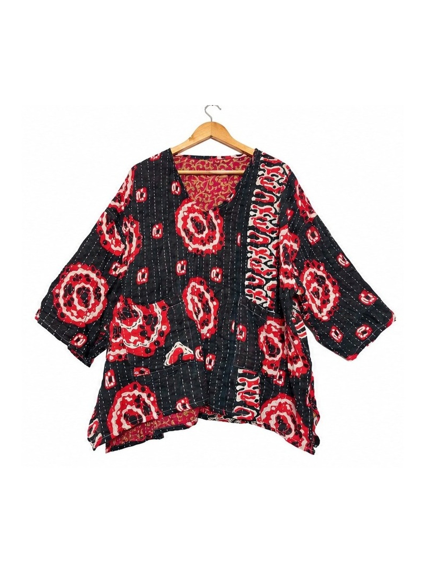 Black and Red Circle Print Reversible Kantha Top – Handmade Vintage Cotton Sari Boho Top, Free Size - Image 2