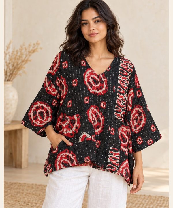 Black and Red Circle Print Reversible Kantha Top – Handmade Vintage Cotton Sari Boho Top, Free Size
