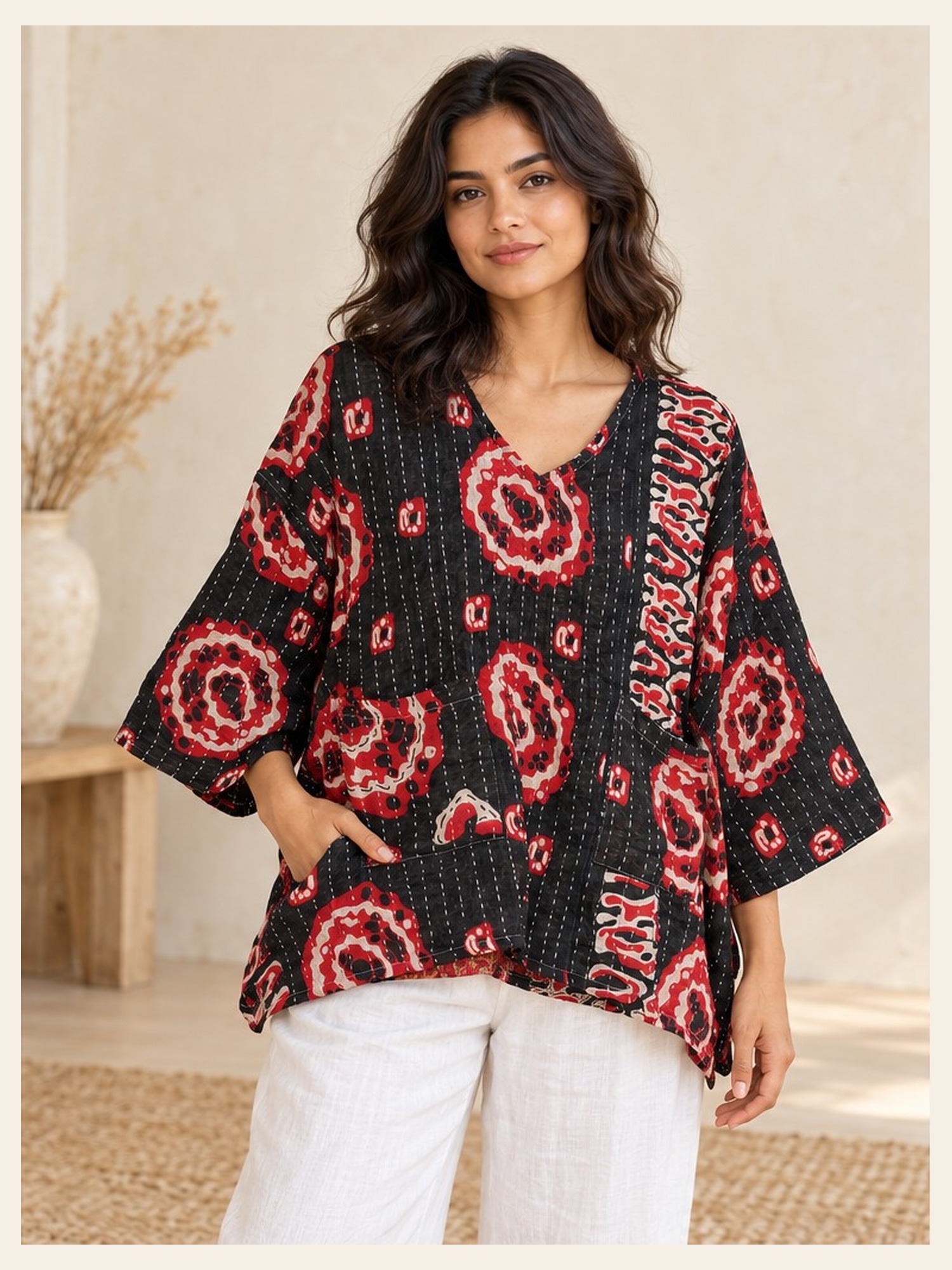 Black and Red Circle Print Reversible Kantha Top – Handmade Vintage Cotton Sari Boho Top, Free Size